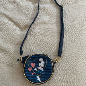 Disney cruise line brand. Blue stripe Minnie Mouse purse